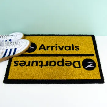 Arrivals Departures deurmat