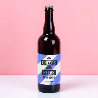 Gepersonaliseerde bierfles Cheers and beers (750 ml)