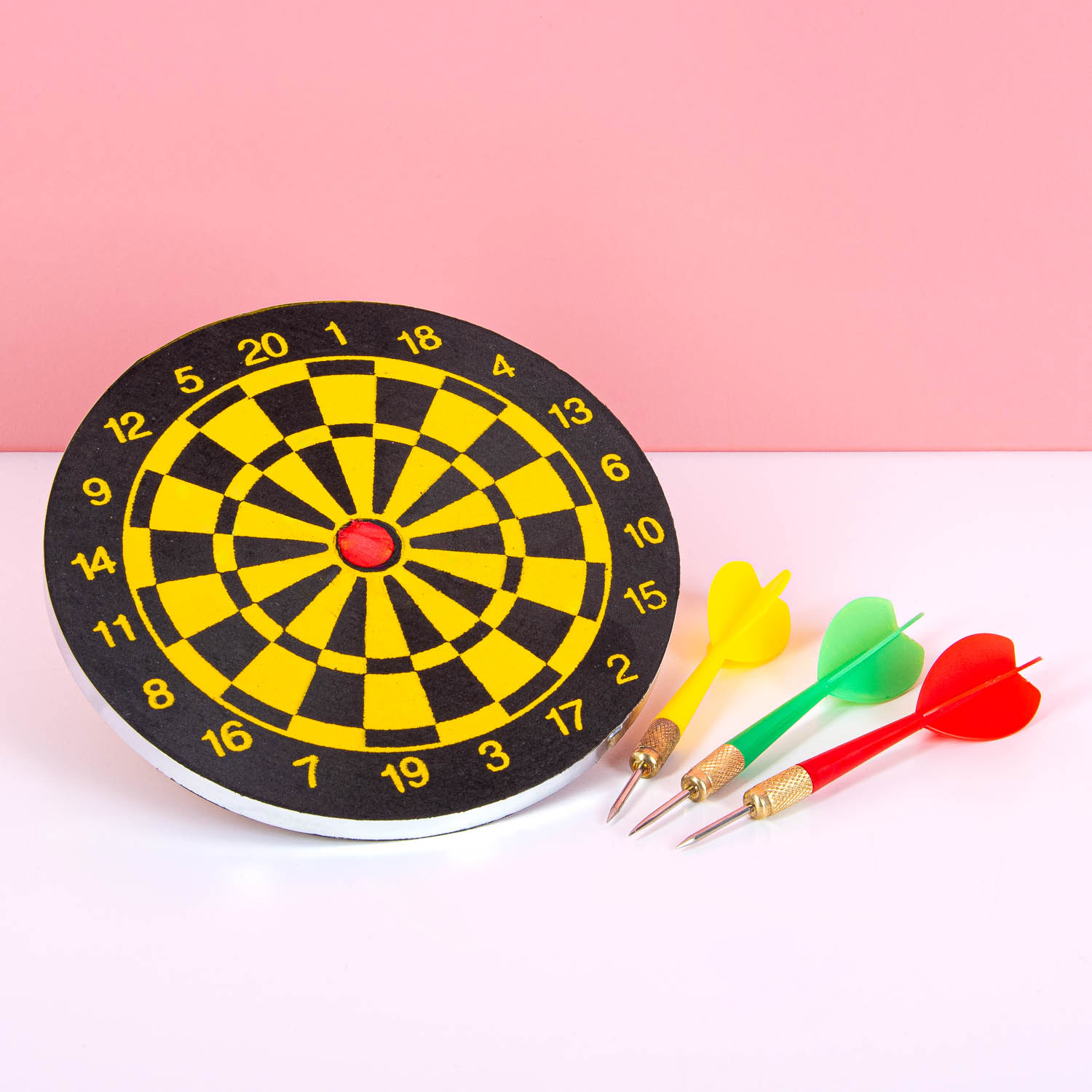 Mini dartbord met 3 darts