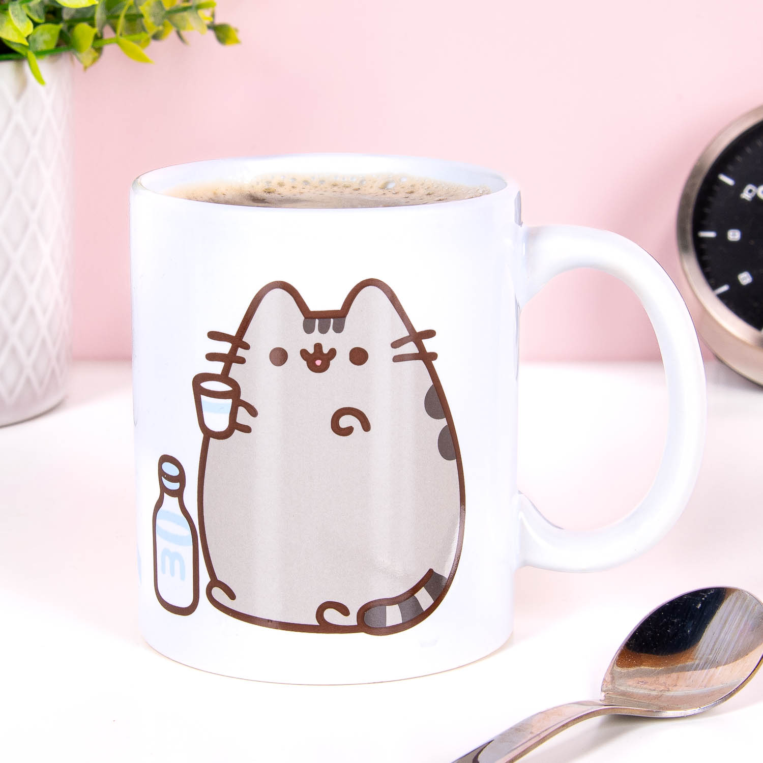 Nutcrackers Pusheen Mok