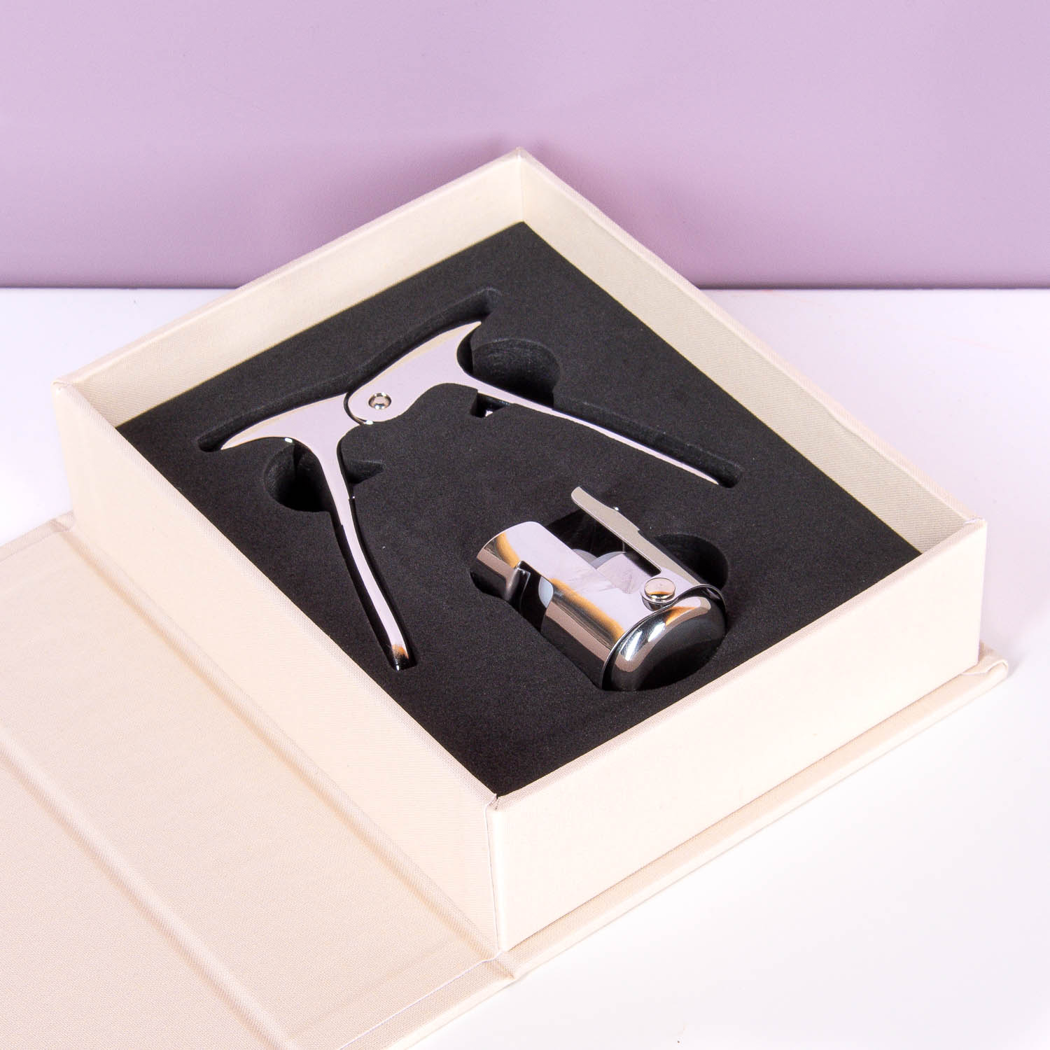 Essentials boek met champagne tools