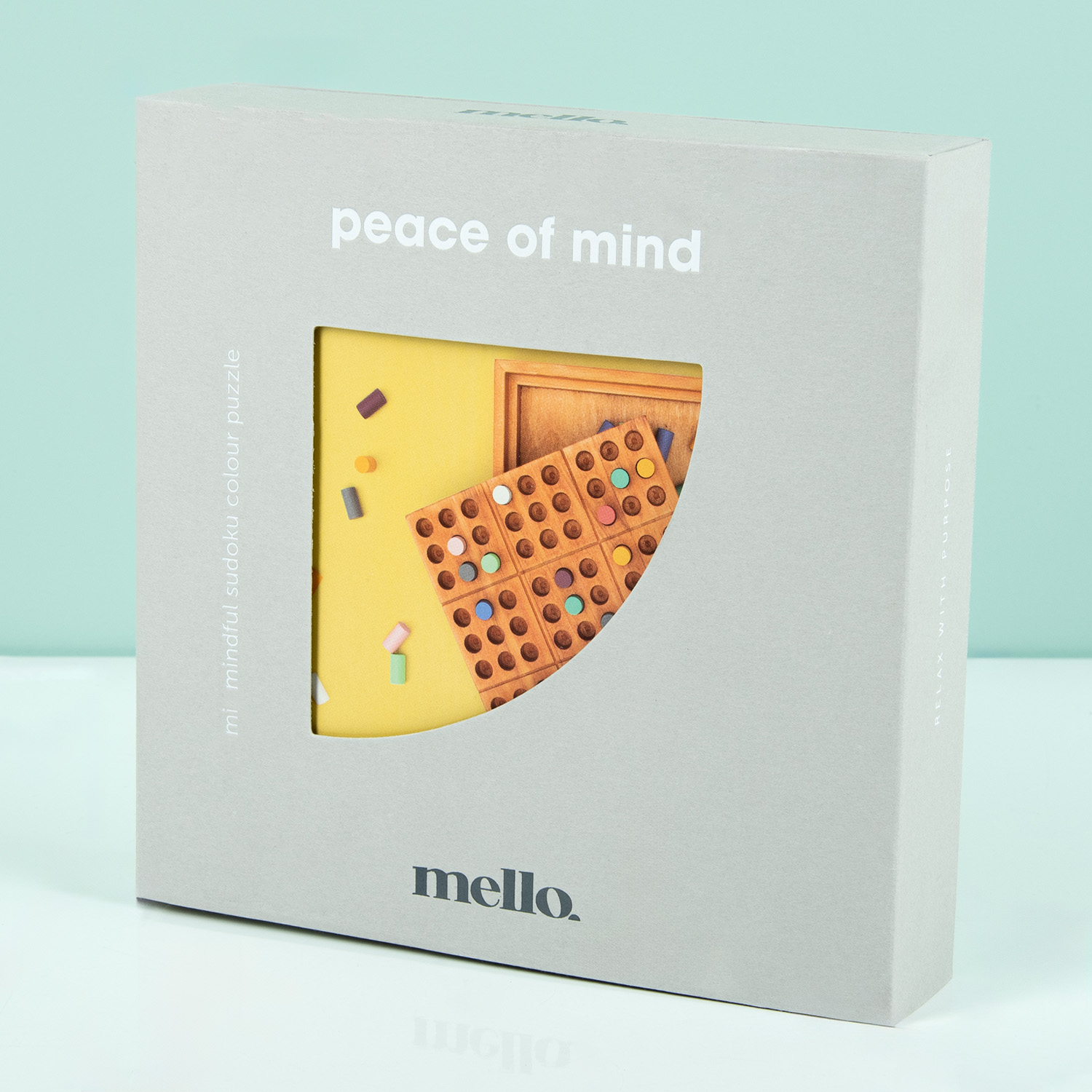 Houten sudoku spel met kleurtjes