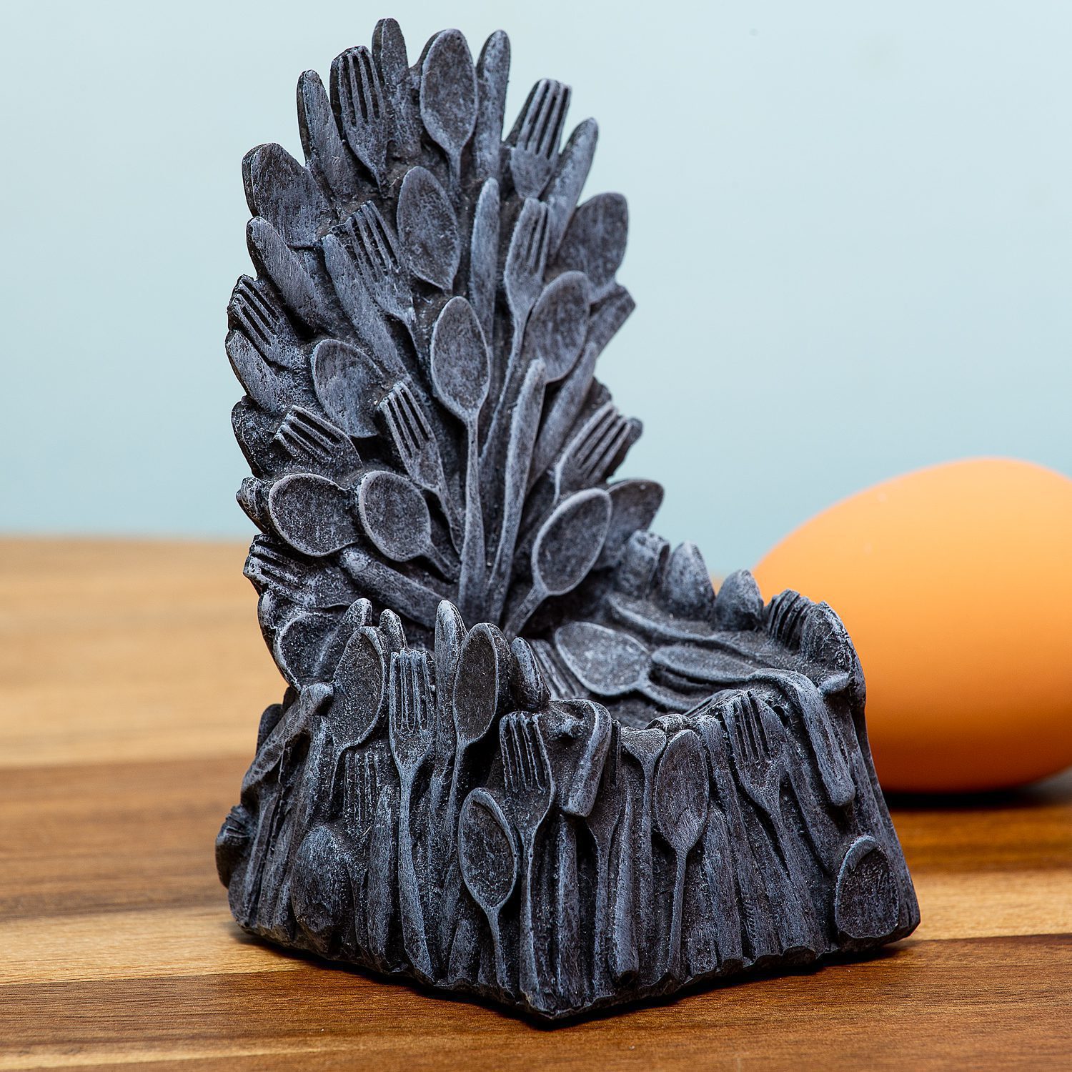 Egg of Thrones eierdopje
