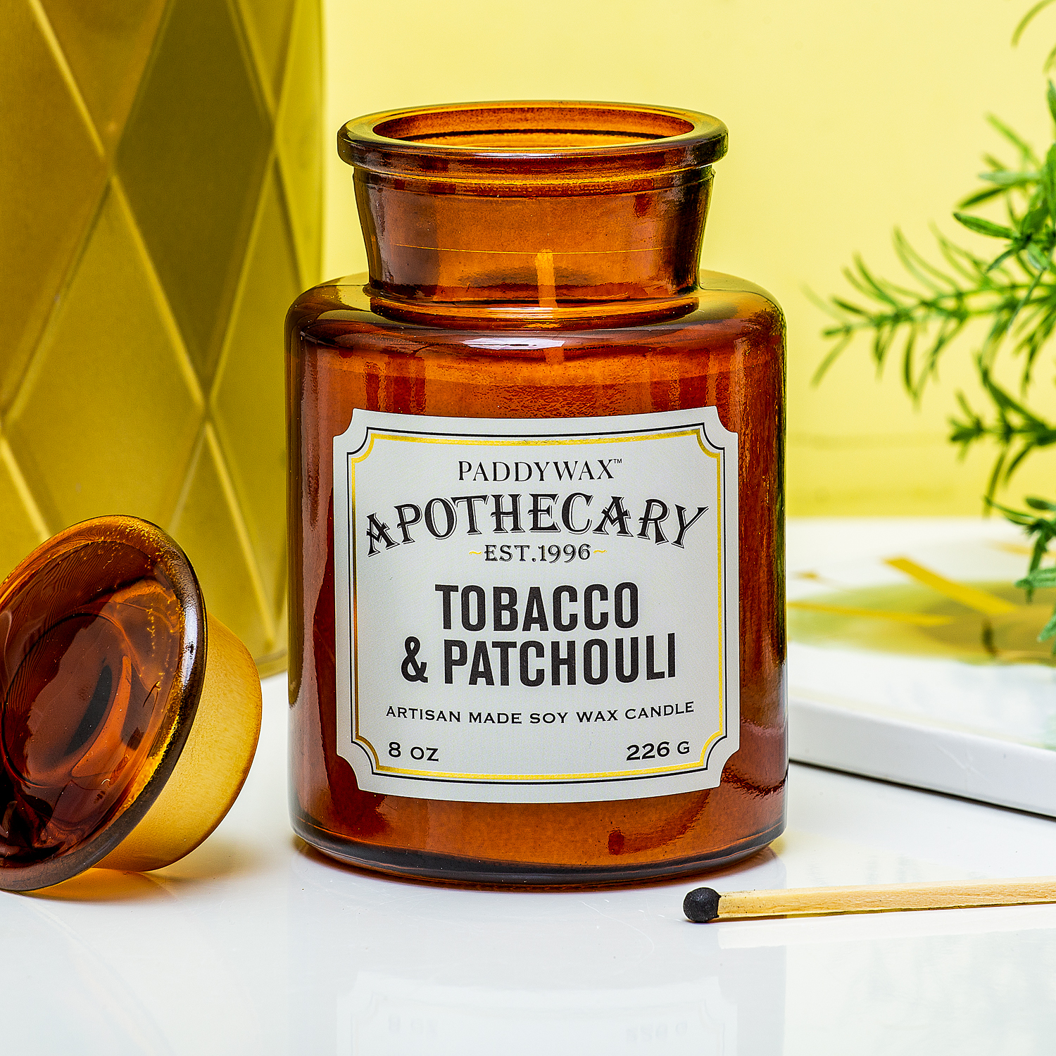 Apothecary Geurkaars - Tobacco & Patchouli afbeelding 1